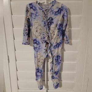 Little bum bums Worth every Peony footie